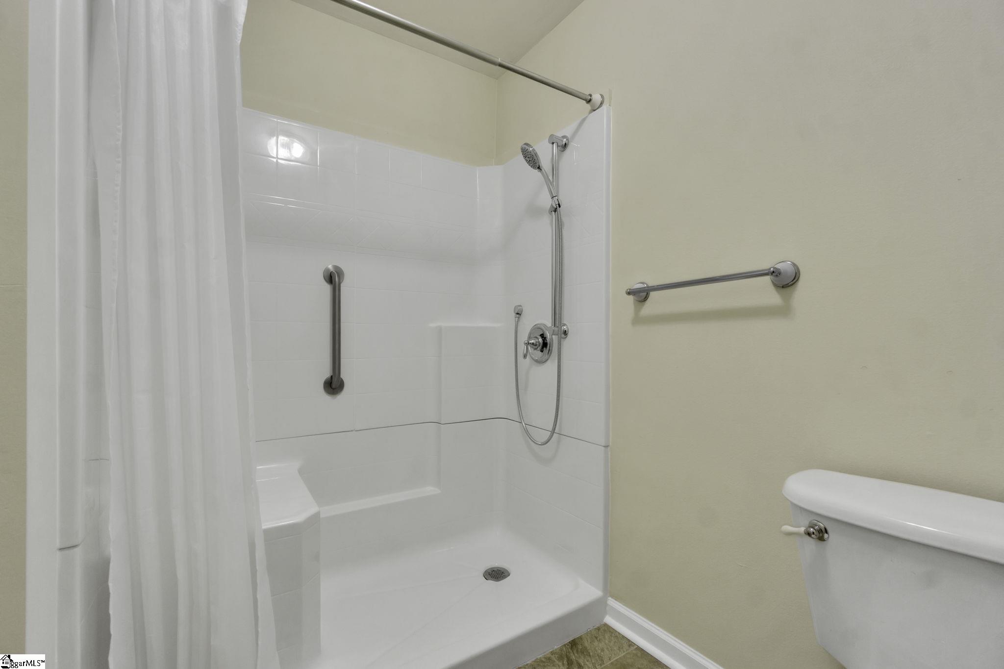 93 Hunters Lane Anderson, SC 29625 - Photo 12 of 32 Gallery Image 12