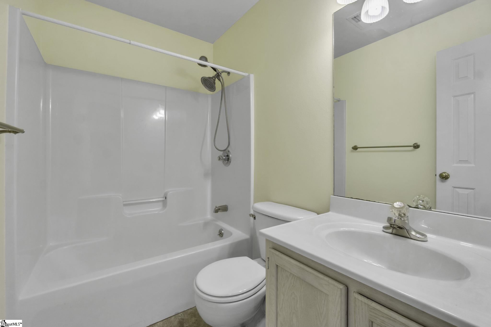 93 Hunters Lane Anderson, SC 29625 - Photo 15 of 32 Gallery Image 15