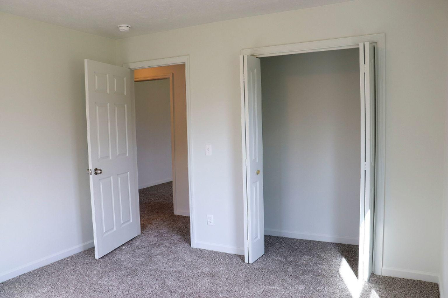 2525 Barber Road Hastings, MI 49058 - Photo 27 of 34 Bedroom 3