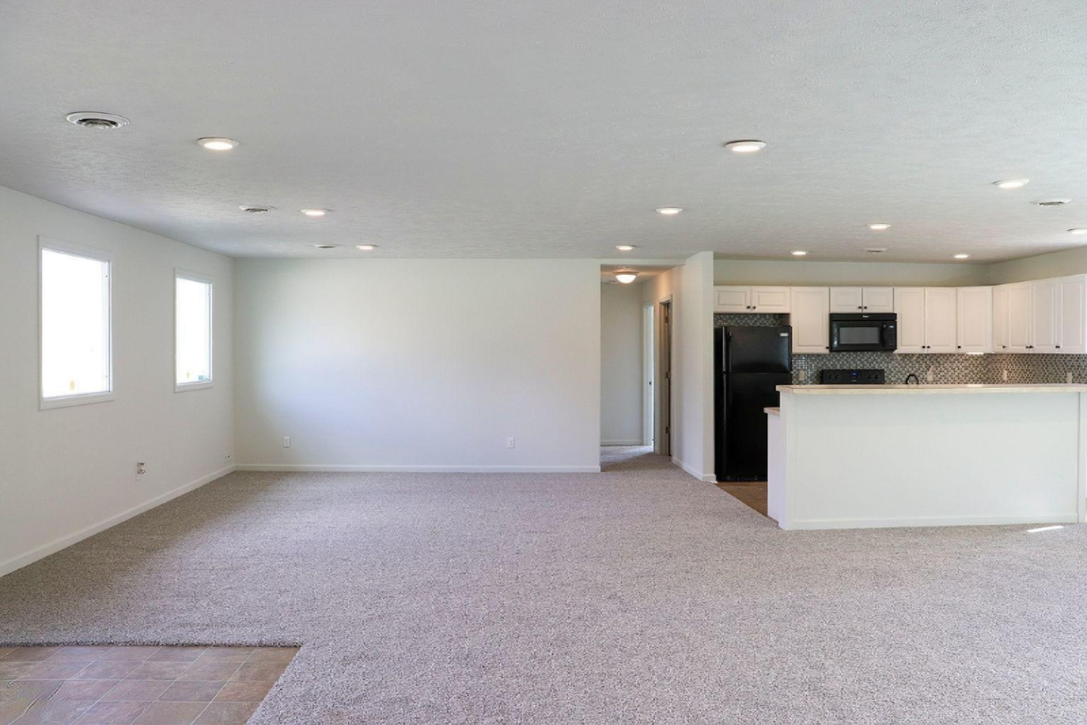 2525 Barber Road Hastings, MI 49058 - Photo 6 of 34 Living Area