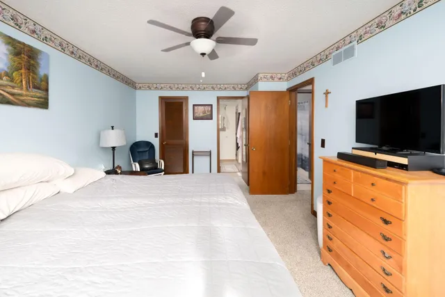 $299,999 | 9012 Stockbridge Place, Fort Wayne, IN 46804