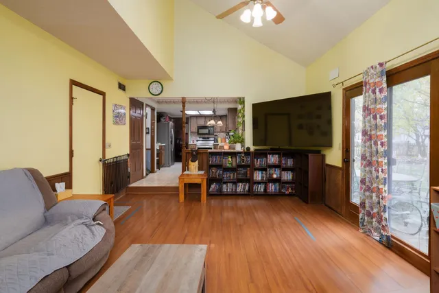 $305,000 | 9012 Stockbridge Place, Fort Wayne, IN 46804