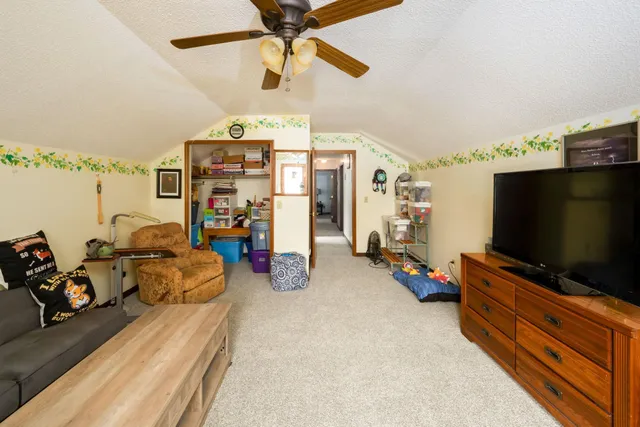 $305,000 | 9012 Stockbridge Place, Fort Wayne, IN 46804