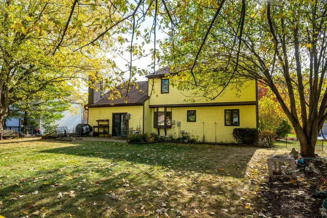 $299,999 | 9012 Stockbridge Place, Fort Wayne, IN 46804