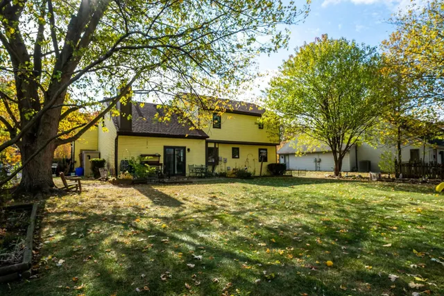 $299,999 | 9012 Stockbridge Place, Fort Wayne, IN 46804