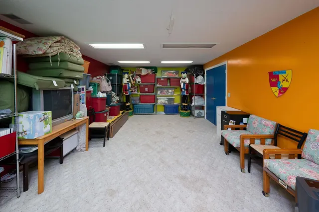 $305,000 | 9012 Stockbridge Place, Fort Wayne, IN 46804