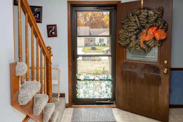 $305,000 | 9012 Stockbridge Place, Fort Wayne, IN 46804