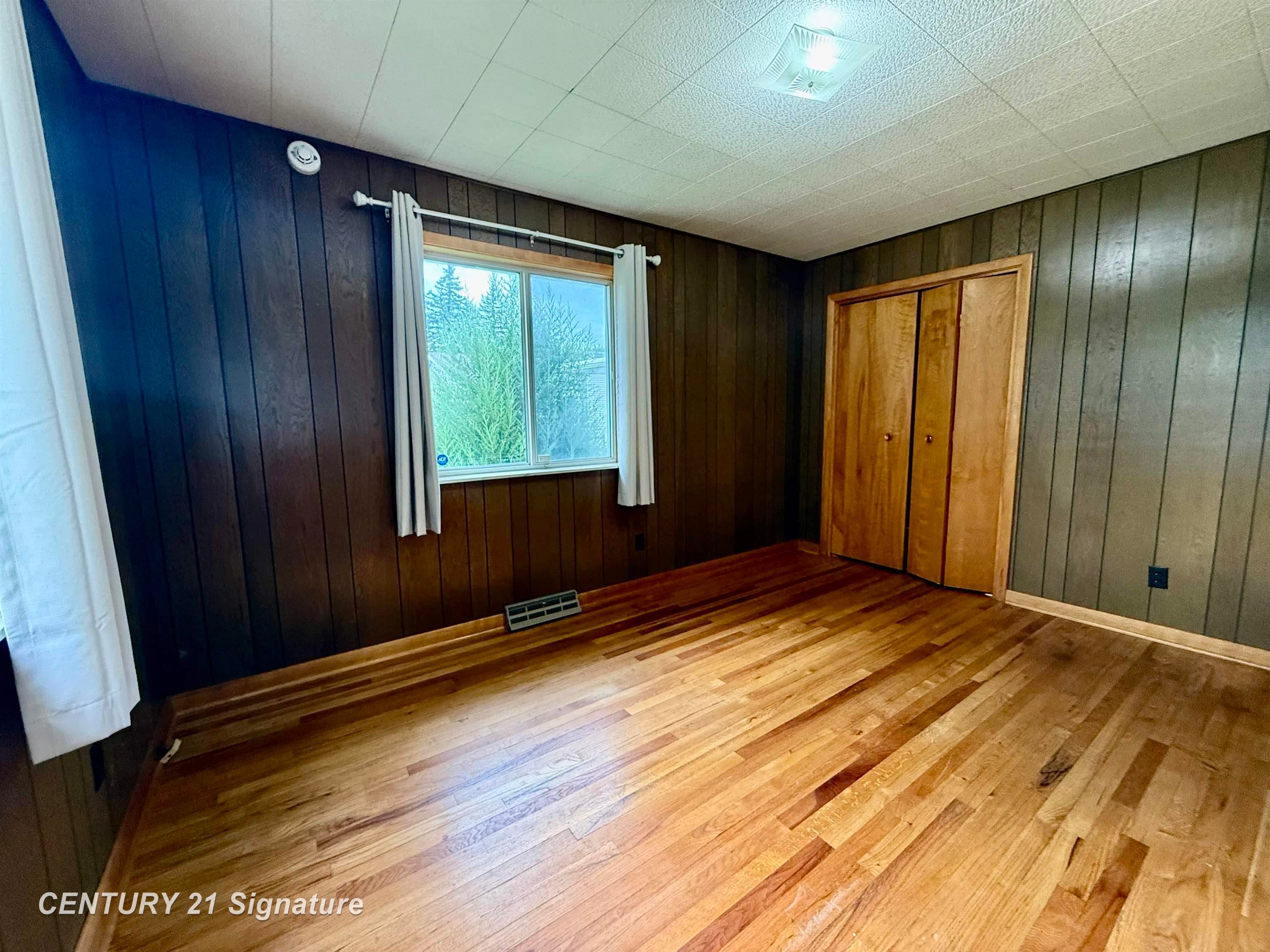 3788 King Road Bridgeport, MI 48722 - Photo 15 of 20 Gallery Image 15