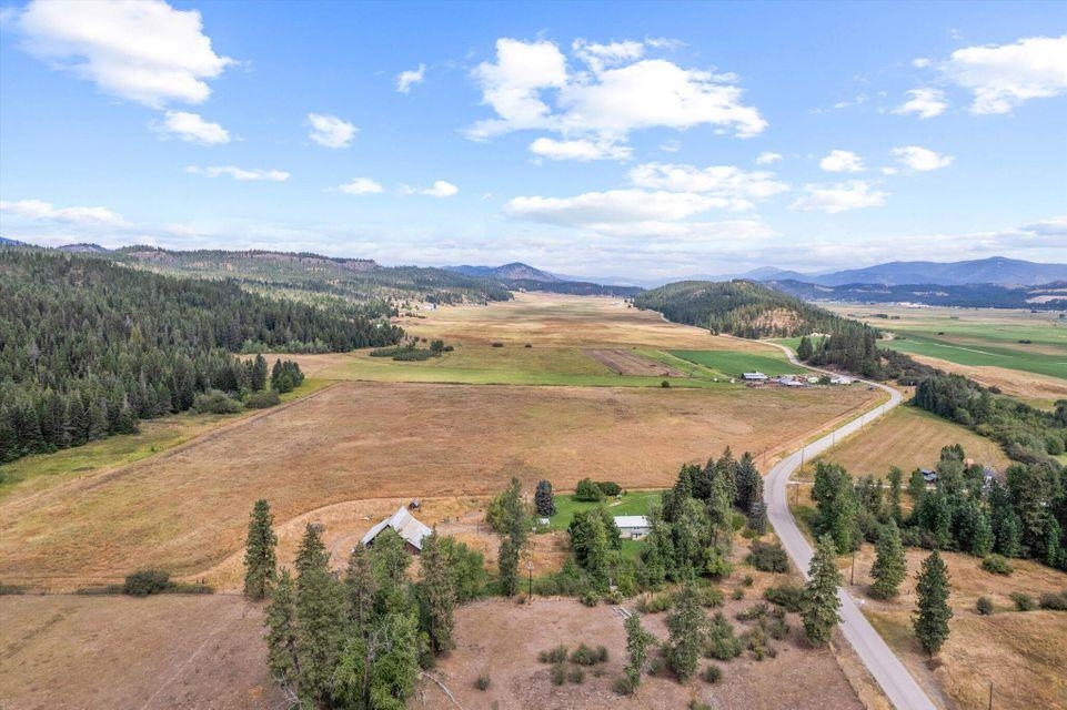 3552 Long Prairie Road Valley, WA 99181 - Photo 34 of 37