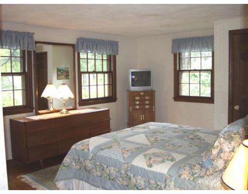 23 Old Homestead Road Westford, MA 01886 - Photo 11 of 18 Gallery Image 11