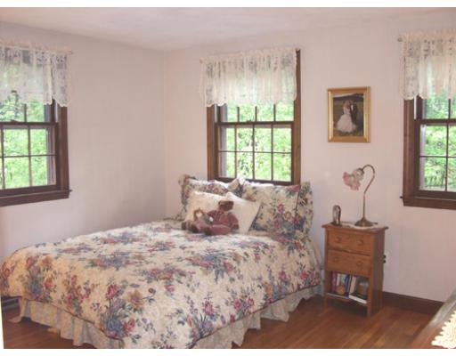 23 Old Homestead Road Westford, MA 01886 - Photo 14 of 18 Gallery Image 14