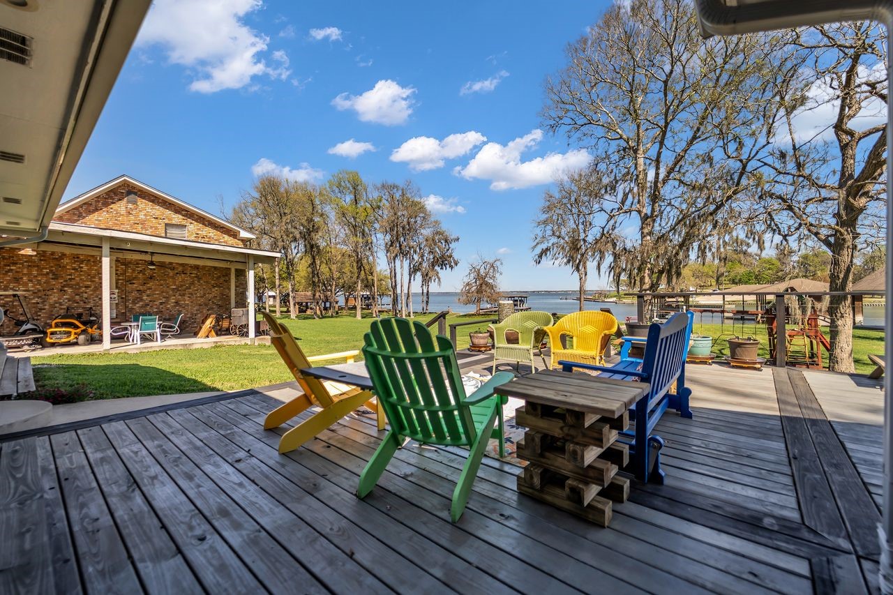 310 Cove Loop Coldspring, TX 77331 - Photo 33 of 48 Another view of deck.