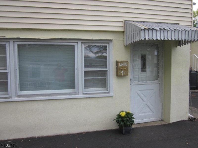 16 Shunpike Road Summit, NJ 07901 - Photo 2 of 15