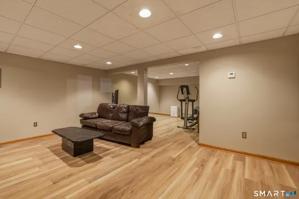 $649,900 | 52 Grieb Trail, Wallingford, CT 06492