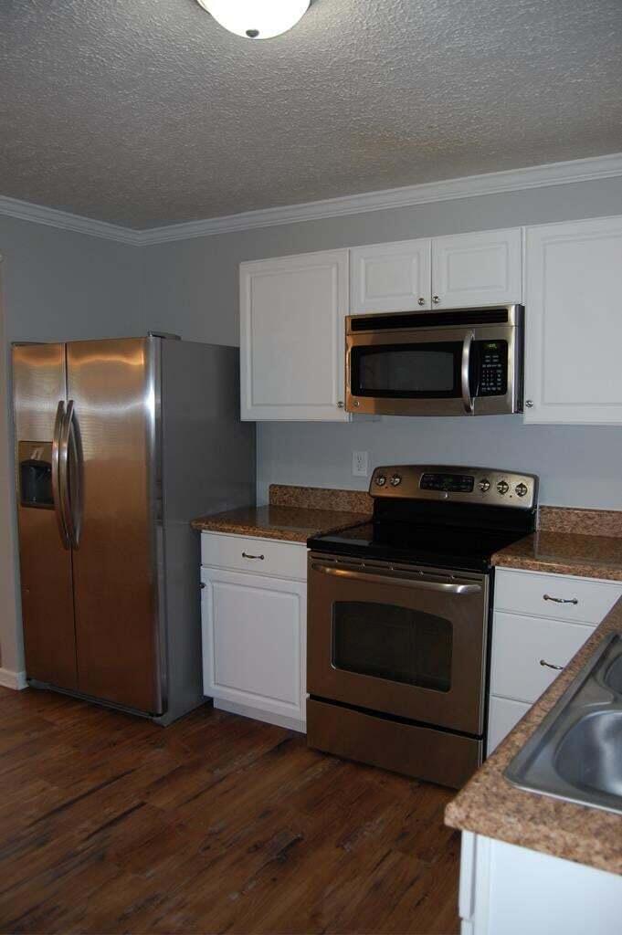 111 Smallridge Street Aiken, SC 29803 - Photo 5 of 23