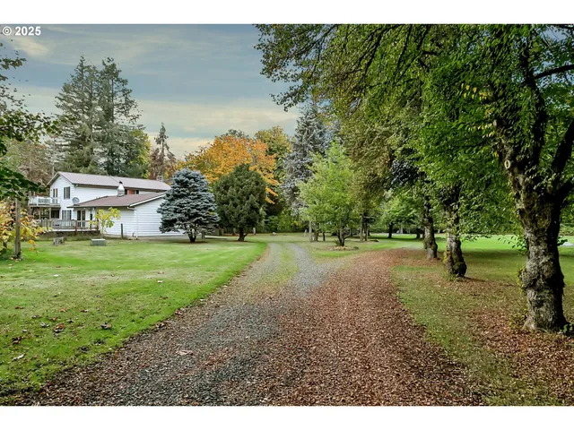 $699,900 | 12077 Southeast Lusted Road, Sandy, OR 97055