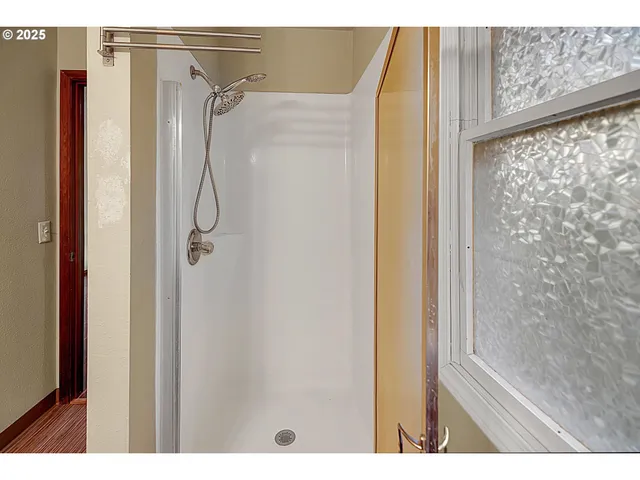 $699,900 | 12077 Southeast Lusted Road, Sandy, OR 97055