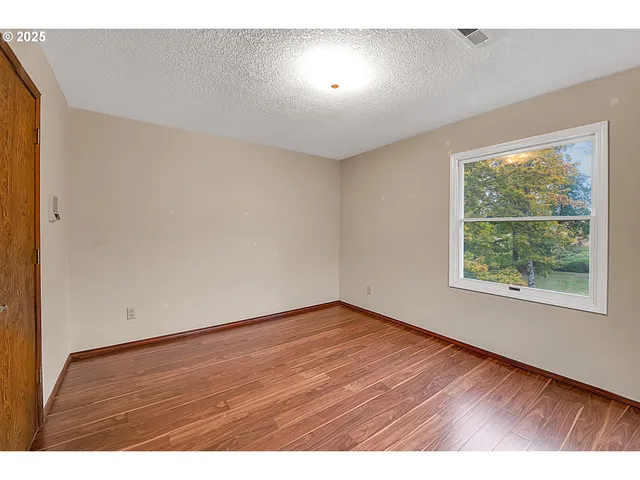 $699,900 | 12077 Southeast Lusted Road, Sandy, OR 97055