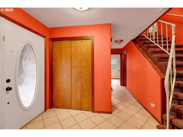 $699,900 | 12077 Southeast Lusted Road, Sandy, OR 97055