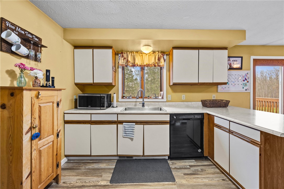 5476 Ellicott Street Road Bethany, NY 14054 - Photo 20 of 48 kitchen