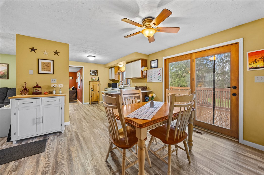 5476 Ellicott Street Road Bethany, NY 14054 - Photo 23 of 48 dining room