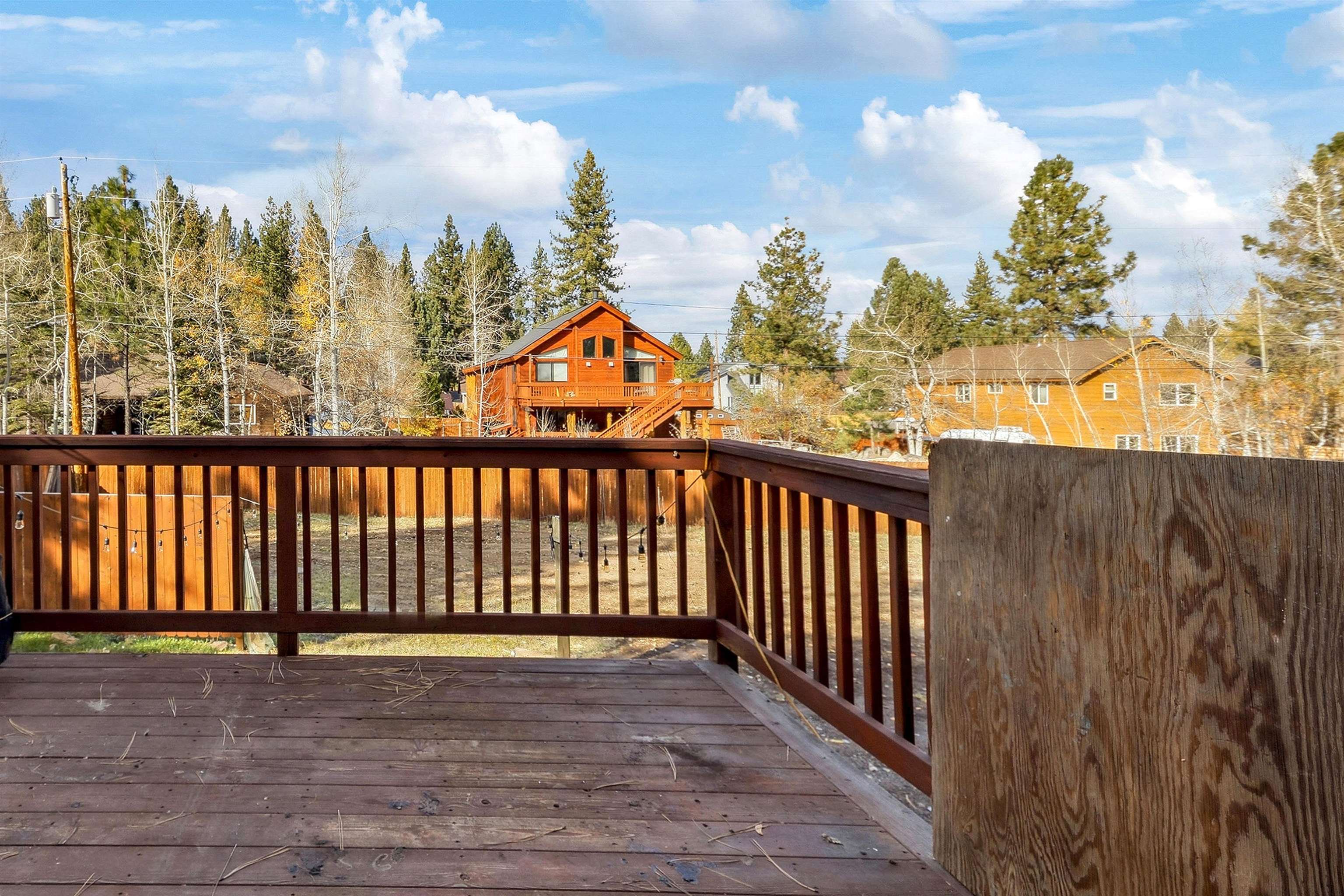 10164 Shore Pine Road Truckee, CA 96161 - Photo 4 of 26 Gallery Image 4