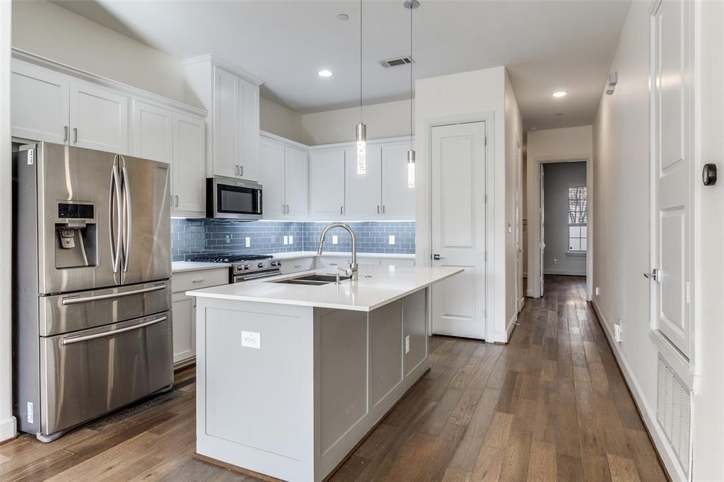 5015 Meridian Lane, Unit 1102 Addison, TX 75001 - Photo 19 of 22