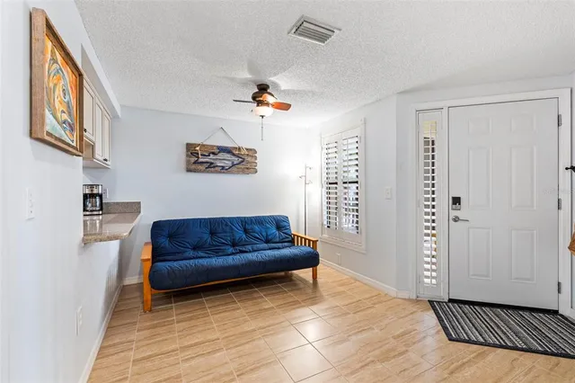 $3,275 | 4212 126th Street West, Unit 401, Cortez, FL 34215