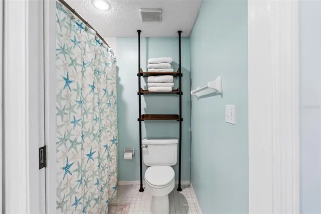 $3,275 | 4212 126th Street West, Unit 401, Cortez, FL 34215