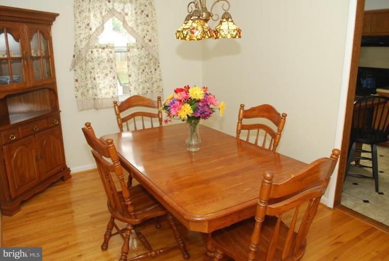 76 Haverhill Road Joppa, MD 21085 - Photo 8 of 20 Dining Room