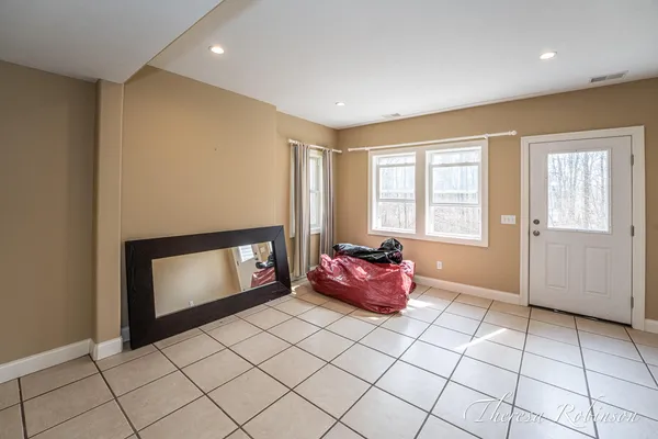$399,900 | 2232 Pointe N Drive, Cedar Springs, MI 49319