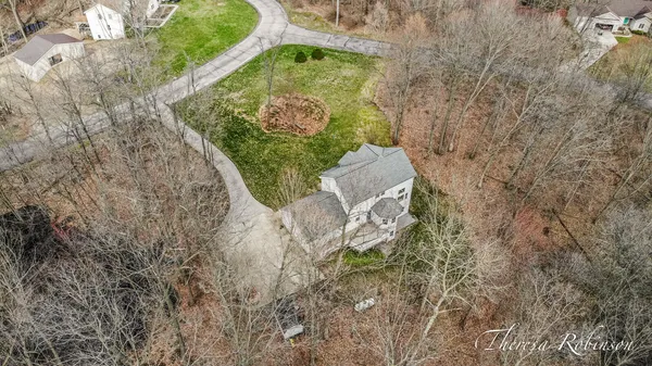 $399,900 | 2232 Pointe N Drive, Cedar Springs, MI 49319