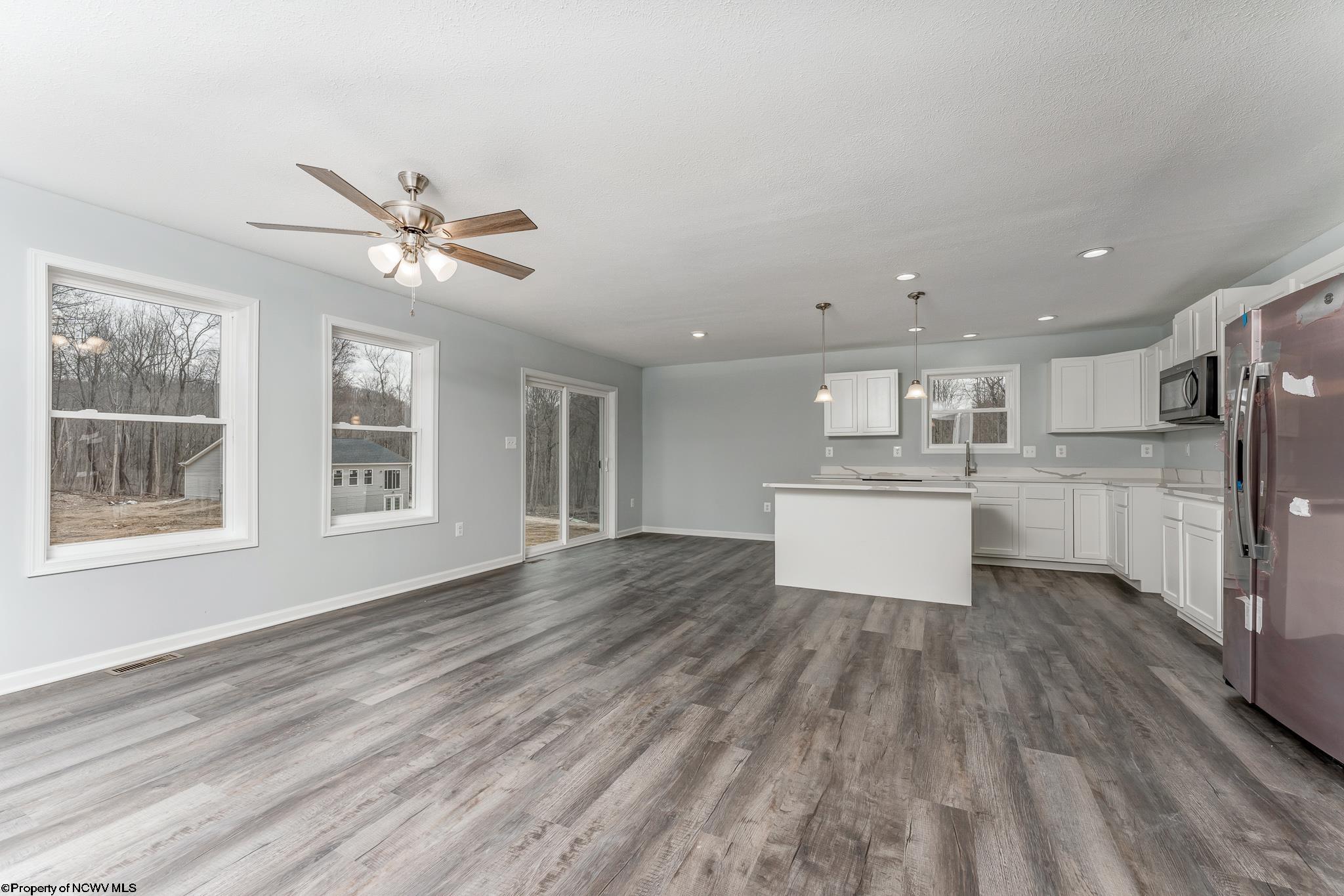 2207 Stewartstown Road Morgantown, WV 26508 - Photo 5 of 27 Gallery Image 5