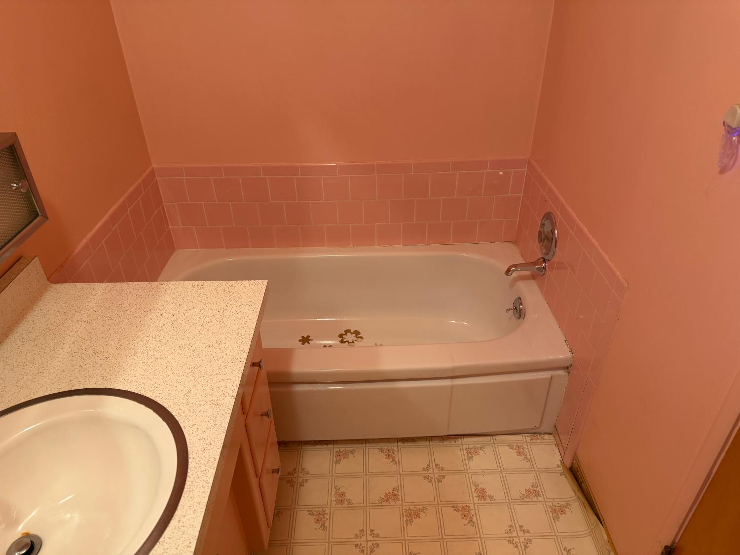 231 Boarman Street Jackson, CA 95642 - Photo 51 of 65 Hall bath