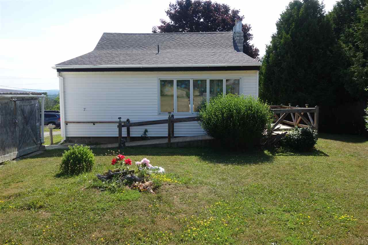 8 Hopkins Road Vergennes, VT 05491 - Photo 3 of 16 Gallery Image 3