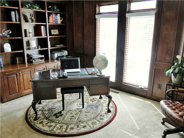 4600 Coach Road Columbus, OH 43220 - Photo 8 of 25 Gallery Image 8