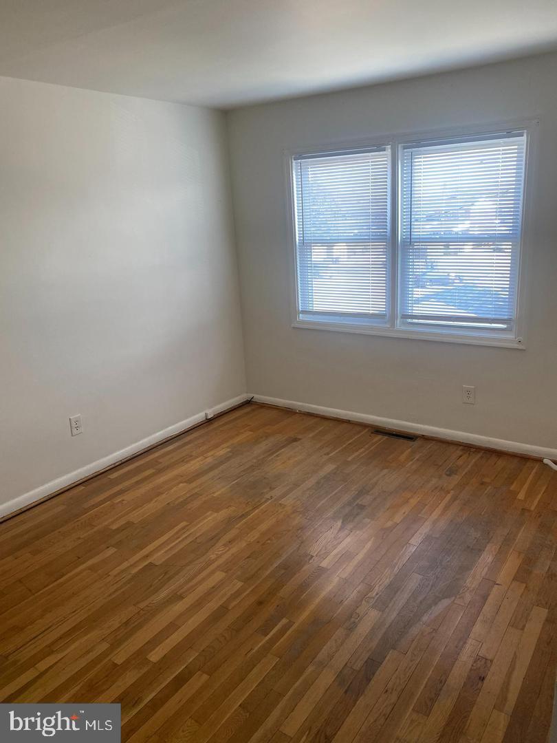 1605 Lynch Road Baltimore, MD 21222 - Photo 11 of 17 Gallery Image 11