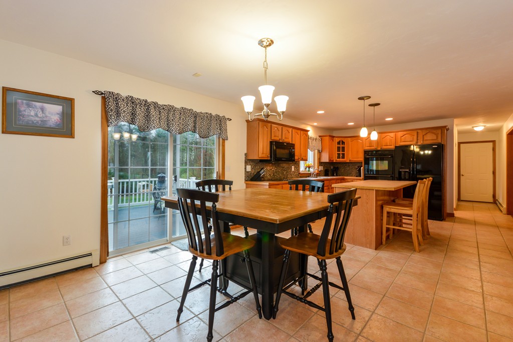149 Quanapoag Road Freetown, MA 02717 - Photo 12 of 30 Gallery Image 12