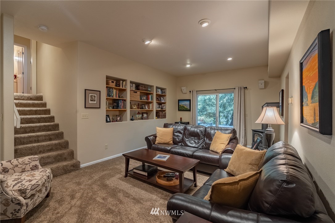 4265 Ridgewood Avenue Bellingham, WA 98229 - Photo 7 of 16 Gallery Image 7