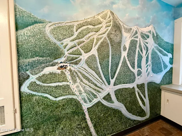 $849,000 | 910 Main Street, Wardner, ID 83837