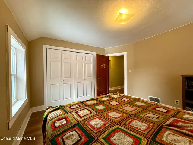 $849,000 | 910 Main Street, Wardner, ID 83837