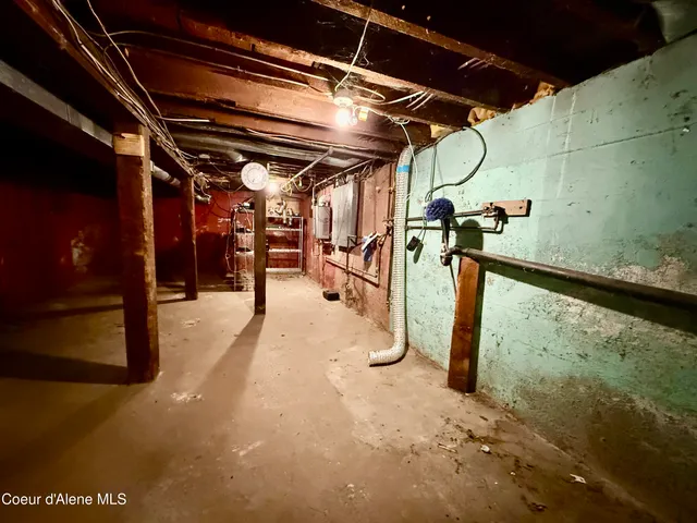 $849,000 | 910 Main Street, Wardner, ID 83837