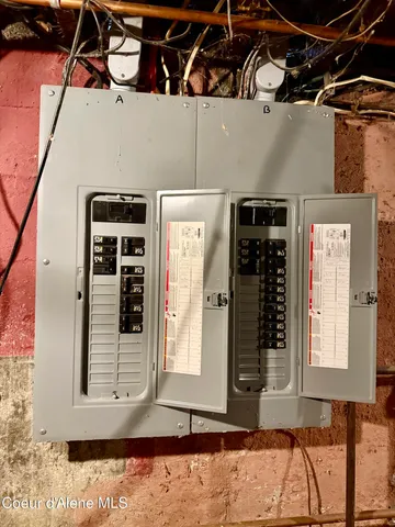 $849,000 | 910 Main Street, Wardner, ID 83837