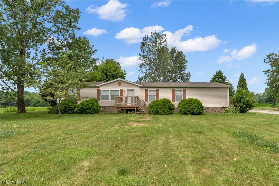 13254 Unity Road New Springfield, OH 44443 - Photo 1 of 42