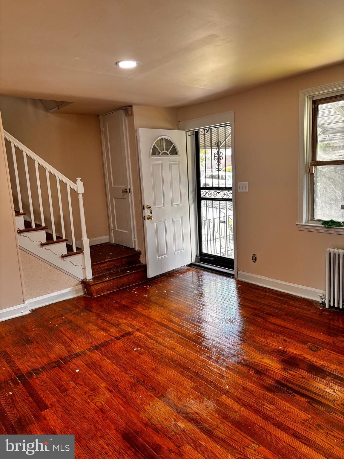 708 Wicklow Road Baltimore, MD 21229 - Photo 13 of 23