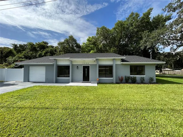 $3,200 | 2606 Sheffield Avenue, Orlando, FL 32806