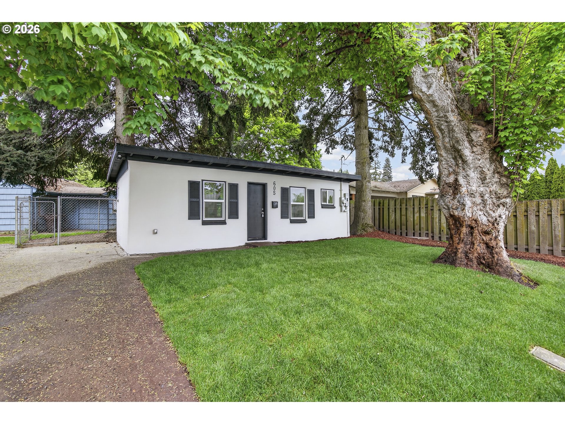 605 32nd Avenue Longview, WA 98632 - Photo 2 of 26