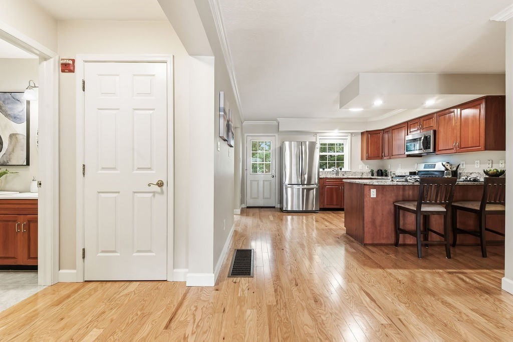 183 Leonard Street, Unit 2 Raynham, MA 02767 - Photo 20 of 42 Gallery Image 20