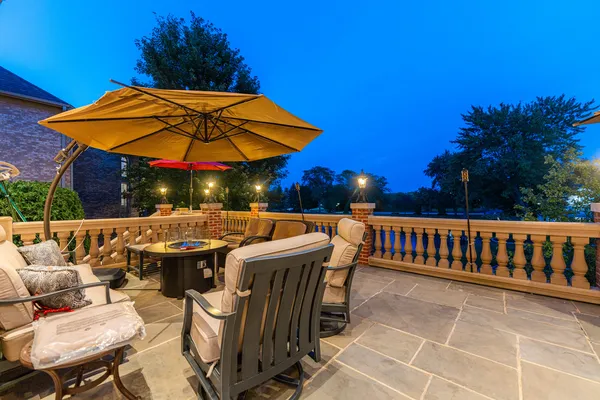$2,500,000 | 147 Los Lagos Drive, Bloomingdale, IL 60108