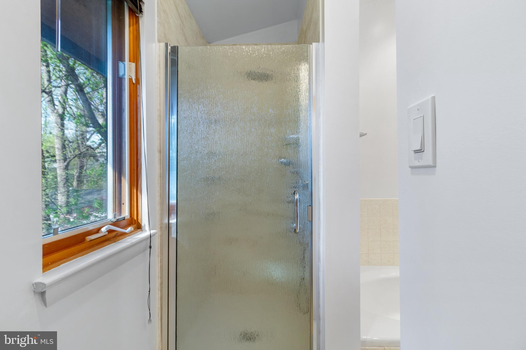 5211 MacArthur Terrace Northwest Washington, DC 20016 - Photo 31 of 53